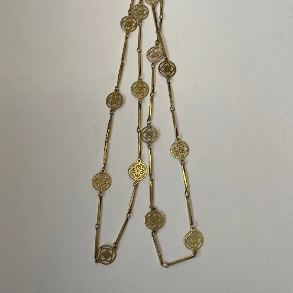 Vintage 1977 AVON Gold Filigree Link Necklace.  24” - Picture 4 of 5